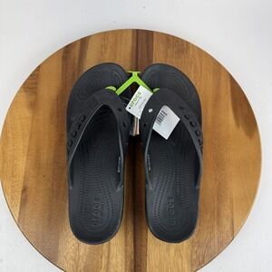 New Mens Crocs Baya II Black Platform Thong Flip Flop Sandals Size 10 M NWT